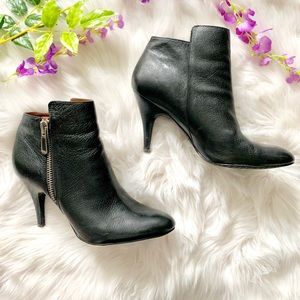 *Calvin Klein Leather Almond Toe Ankle Boot Black